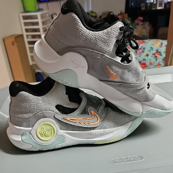 Nike KD Trey 5 X Mens Size 8.5 - Picture 2 of 6
